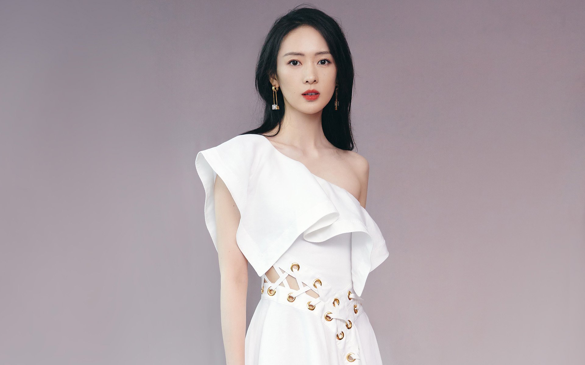 开云体育在线-奥亚尔萨瓦尔，北欧利刃刺穿银河战舰，瑞典战术破局者如何颠覆皇马防线