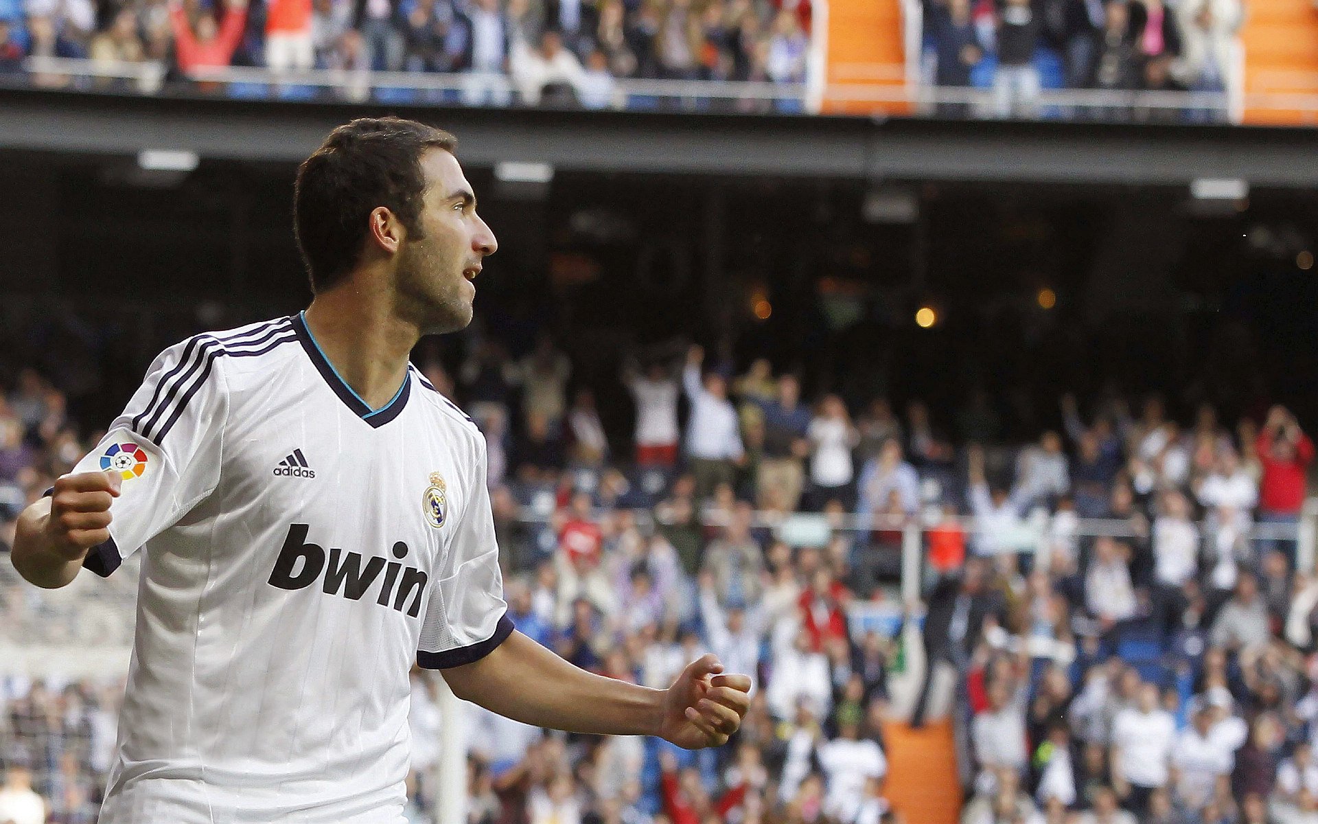 世界排名争夺战之夜，拉亚如何一锤定音，改写电竞史