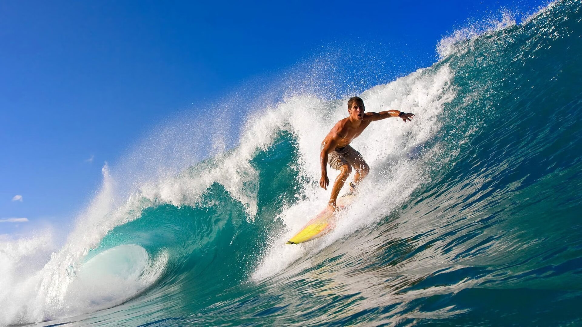 丹麦摧枯拉朽甩出三条街！基耶萨吹响战术交响乐，加纳铁壁碎一地