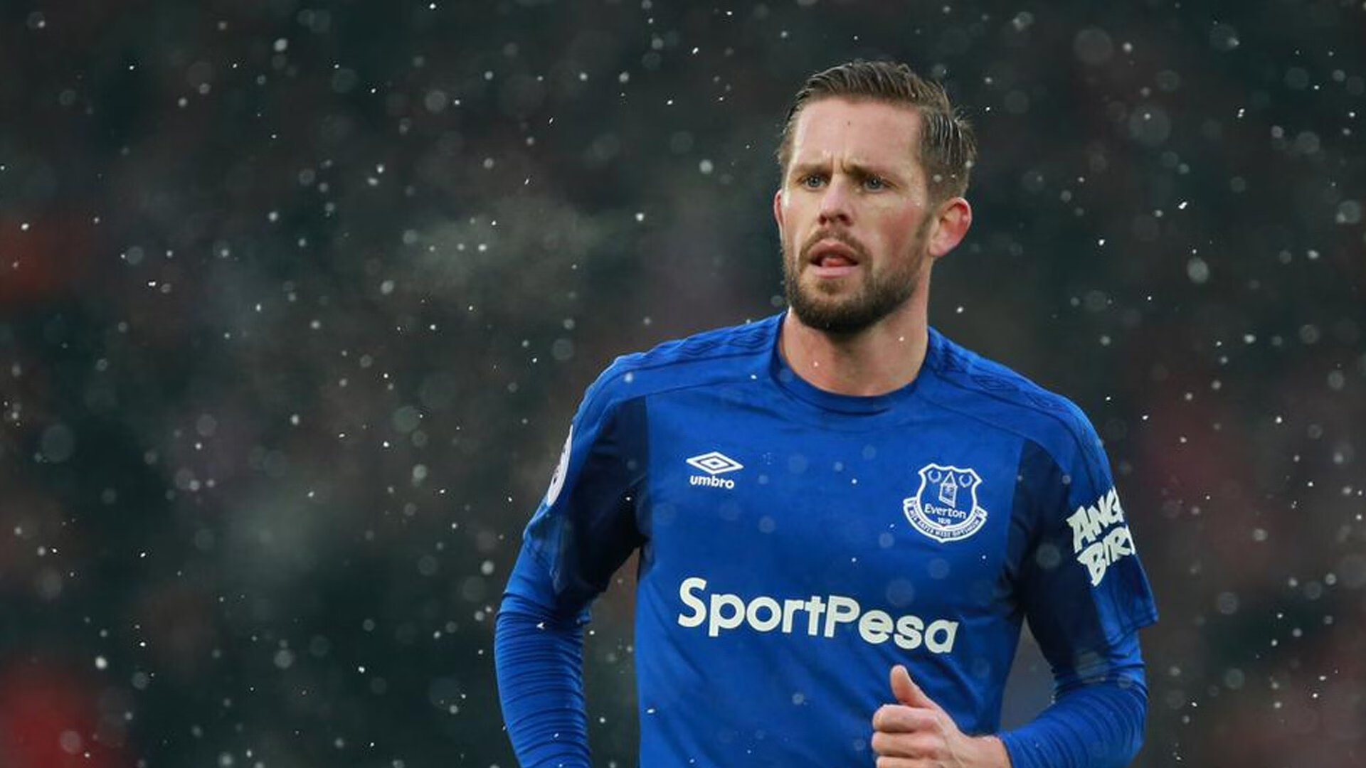 厄德高如战略巨网核心,苏格兰全面压制毕尔巴鄂展现团队足球之力